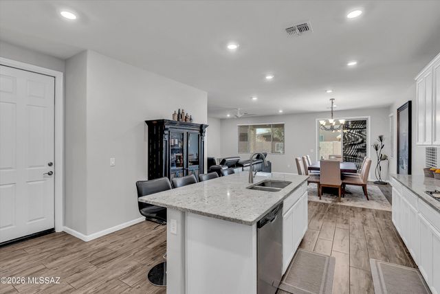 7238 S Pollux Place, Tucson, AZ 85757