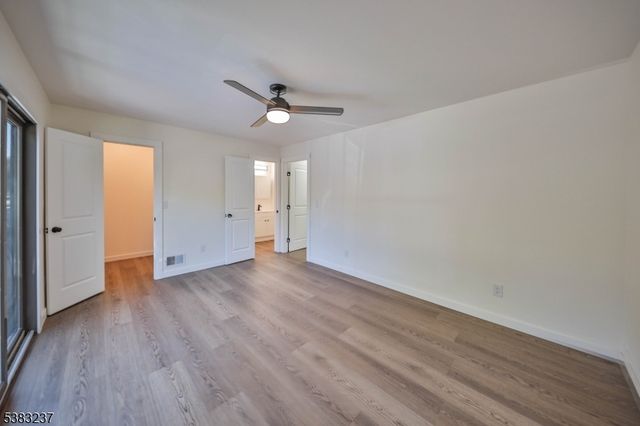 2015 Spruce Hills Dr, Glen Gardner Boro, NJ 08826