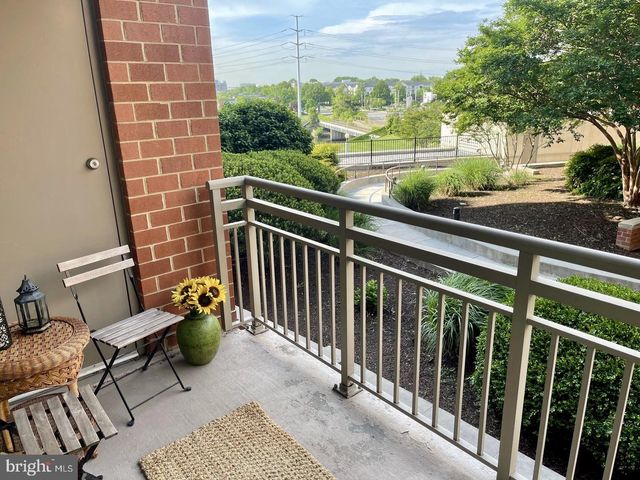 3600 S GLEBE RD #326W, Arlington, VA 22202