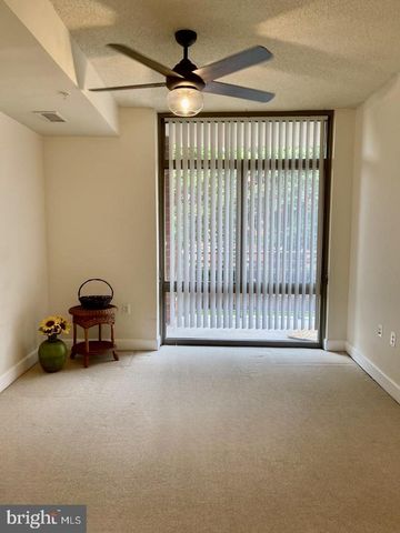 3600 S GLEBE RD #326W, Arlington, VA 22202