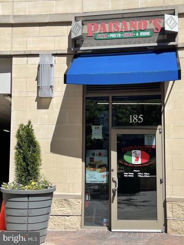 3600 S GLEBE RD #326W, Arlington, VA 22202