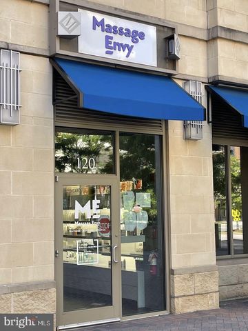 3600 S GLEBE RD #326W, Arlington, VA 22202