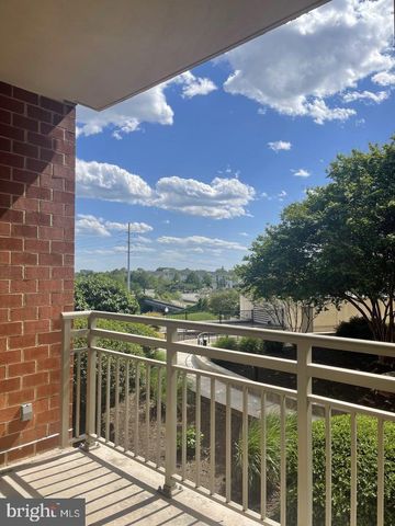 3600 S GLEBE RD #326W, Arlington, VA 22202