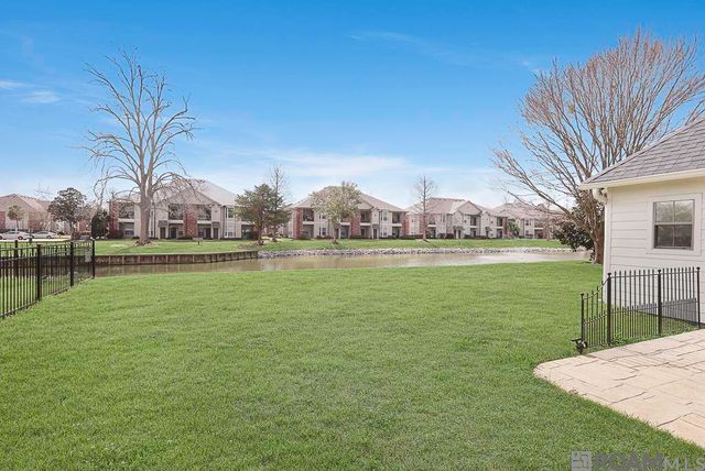 16704 Highland Club Ave, Baton Rouge, LA 70817