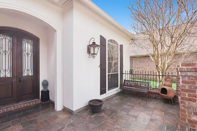 16704 Highland Club Ave, Baton Rouge, LA 70817