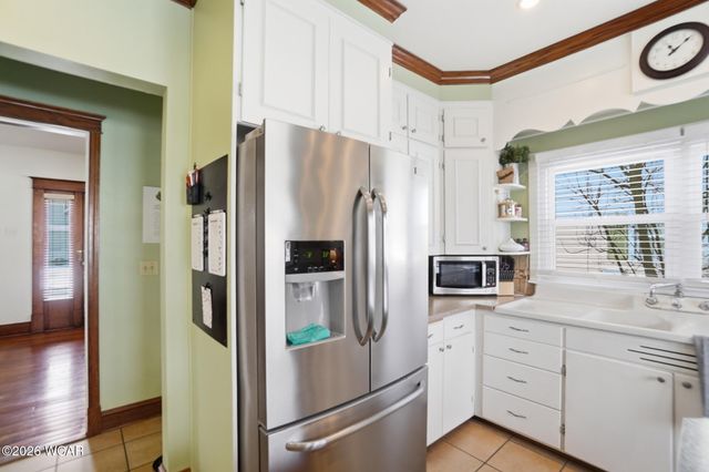 602 W Benton Street, Wapakoneta, OH 45895