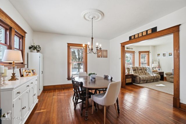 602 W Benton Street, Wapakoneta, OH 45895