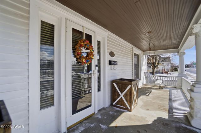 602 W Benton Street, Wapakoneta, OH 45895