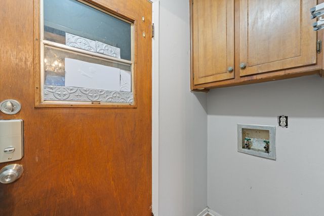 541 Sandra Lane, Burleson, TX 76028