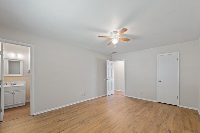 541 Sandra Lane, Burleson, TX 76028