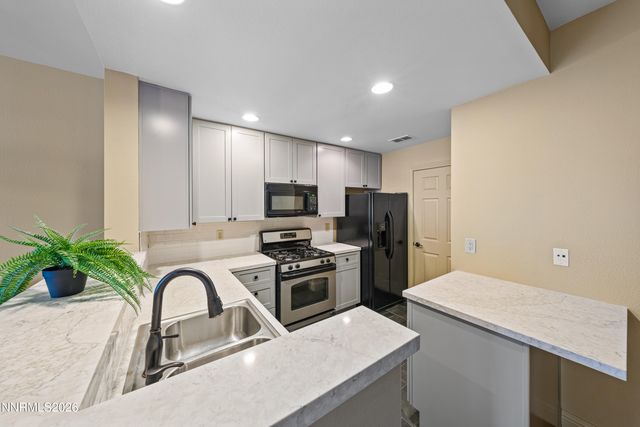 900 South Meadows Parkway 1313, Reno, NV 89521