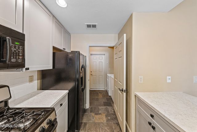 900 South Meadows Parkway 1313, Reno, NV 89521
