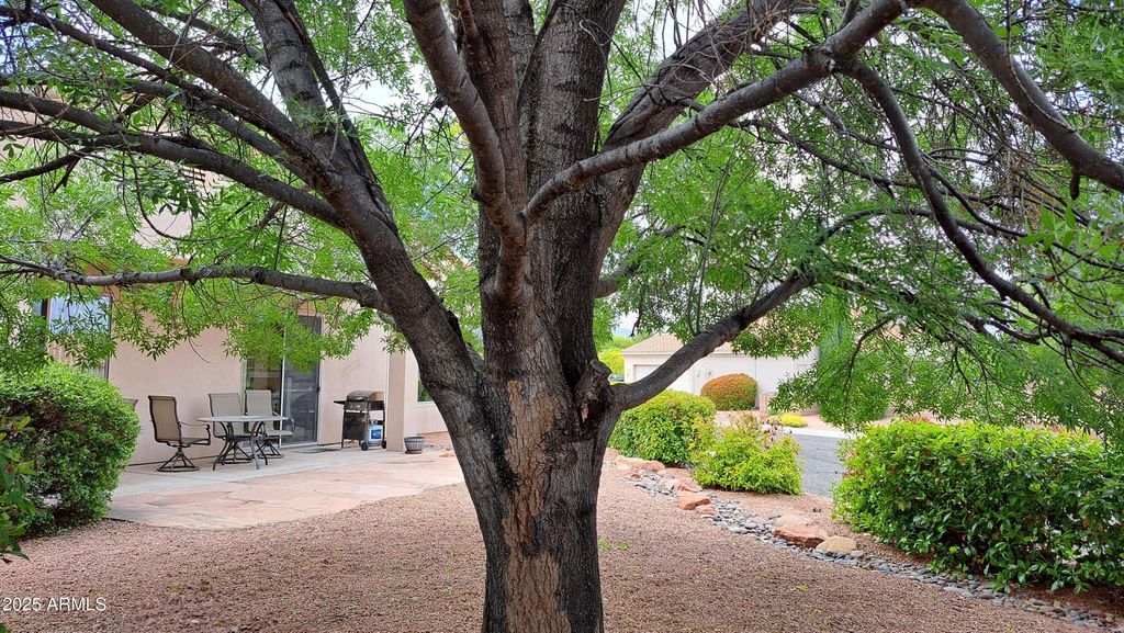 Image 6 of property listing at 1615 E Crestview Circle, Cottonwood, AZ 86326