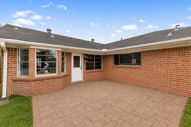 10626 Ivyridge Road, Houston, TX 77043