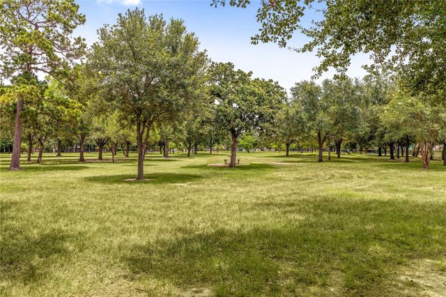 10626 Ivyridge Road, Houston, TX 77043