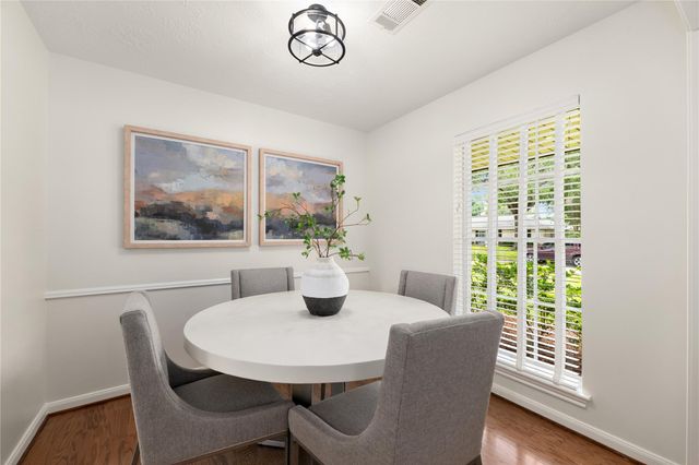 10626 Ivyridge Road, Houston, TX 77043