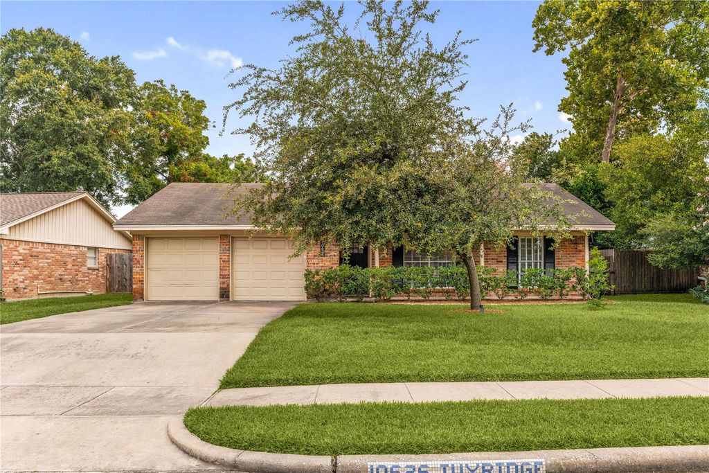 10626 Ivyridge Road, Houston, TX 77043