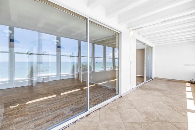 7000 BEACH PLAZA 307, St Pete Beach, FL 33706