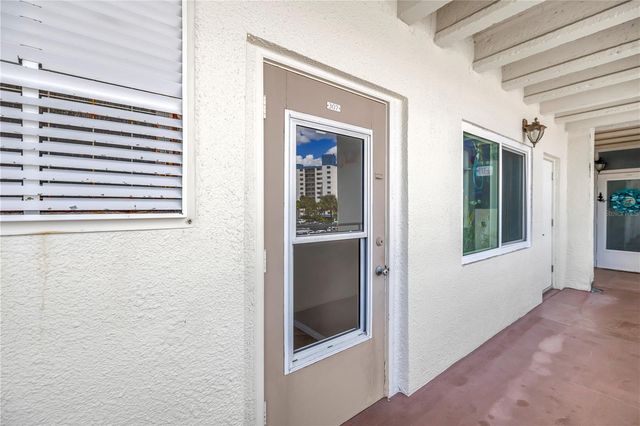 7000 BEACH PLAZA 307, St Pete Beach, FL 33706