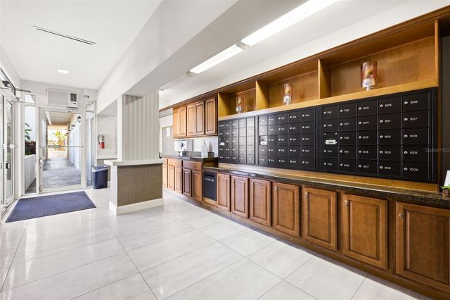 7000 BEACH PLAZA 307, St Pete Beach, FL 33706