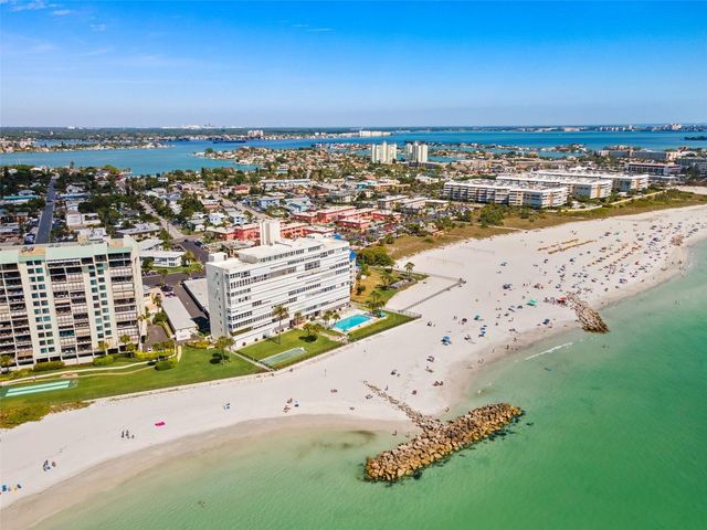 7000 BEACH PLAZA 307, St Pete Beach, FL 33706