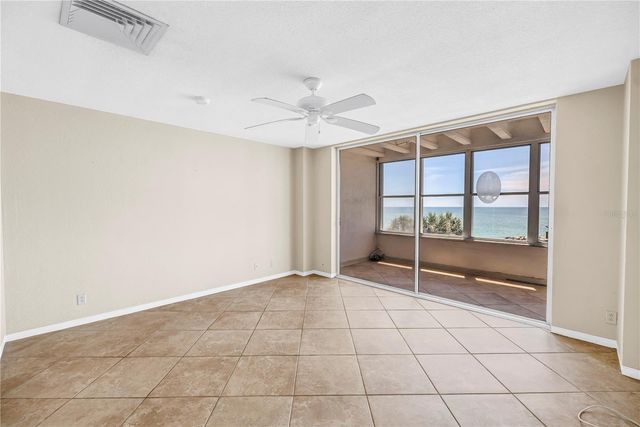7000 BEACH PLAZA 307, St Pete Beach, FL 33706