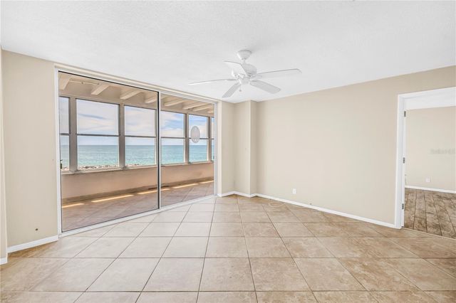 7000 BEACH PLAZA 307, St Pete Beach, FL 33706