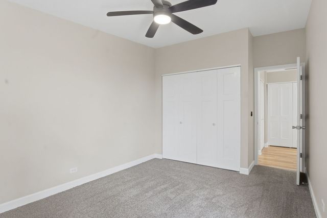 5500 Hillcrest Lane 4L, Lisle, IL 60532