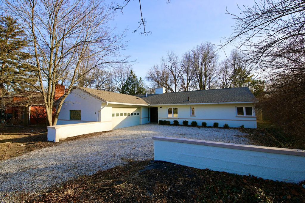 3191 E Broad Street, Columbus, OH 43209