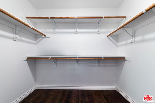 4060 Glencoe Avenue 222, Marina Del Rey, CA 90292