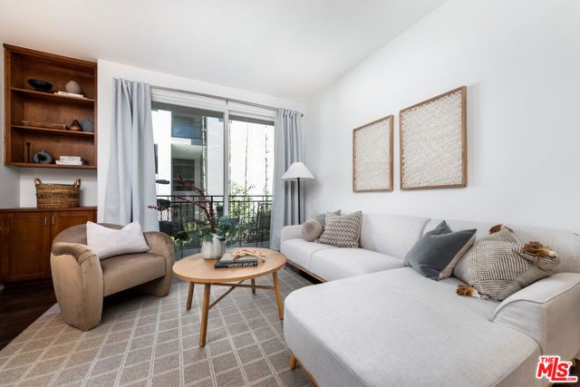 4060 Glencoe Avenue 222, Marina Del Rey, CA 90292