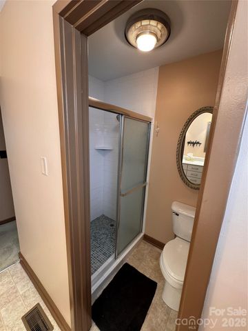 298 Tinequa Drive, Brevard, NC 28712