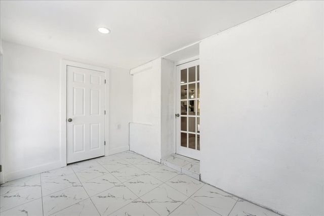 301 NORTH GROVE ST, East Orange, NJ 07017