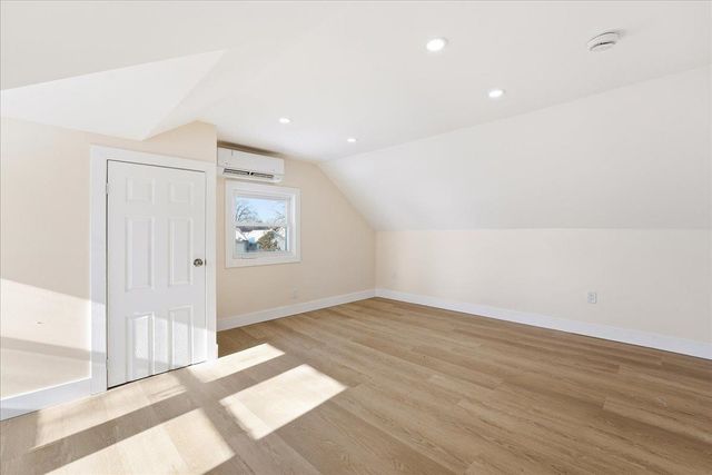 301 NORTH GROVE ST, East Orange, NJ 07017