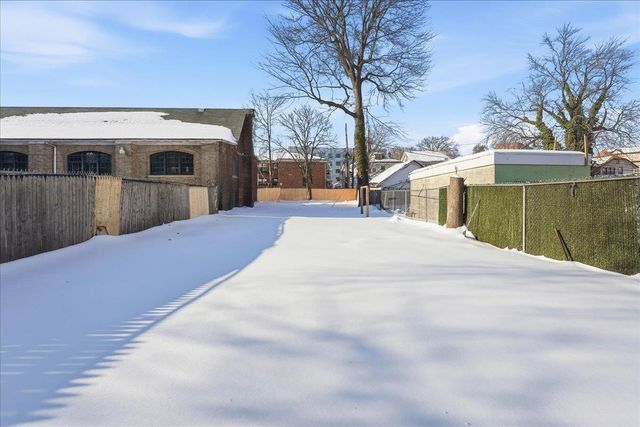 301 NORTH GROVE ST, East Orange, NJ 07017