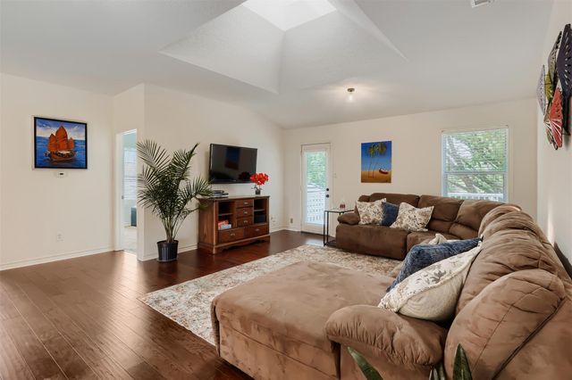 1918 Lakeway BLVD, Lakeway, TX 78734