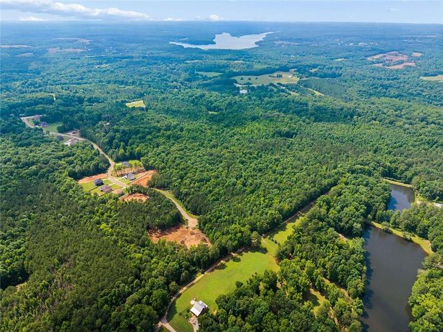 1025 Queens Bridge Way, Griffin, GA 30223