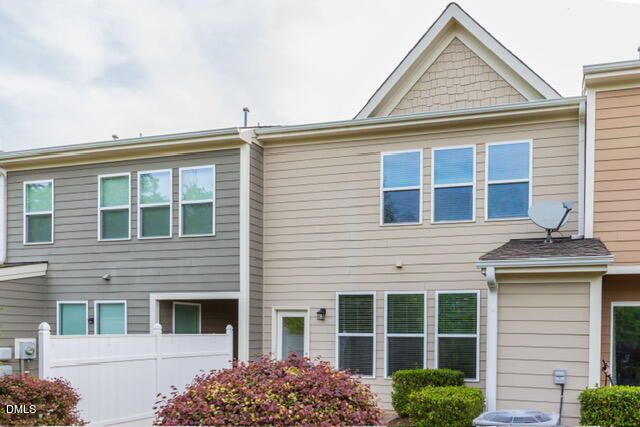 106 Pleasant Glen Lane, Apex, NC 27539