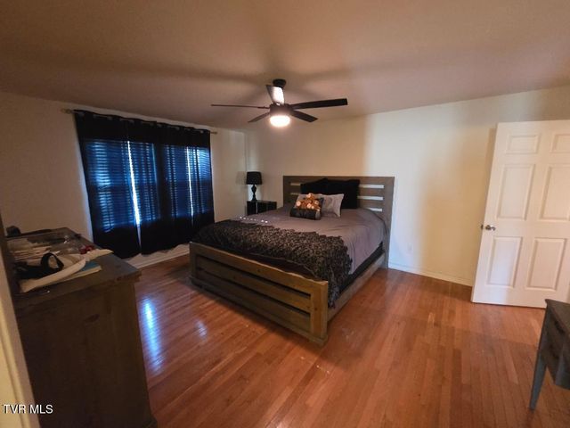 110 Sheets Hollow Road, Johnson City, TN 37601