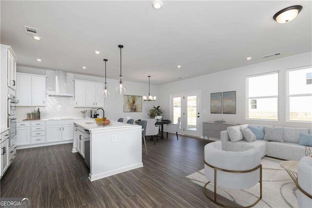 1370 Jordan Brook Drive, Lawrenceville, GA 30043