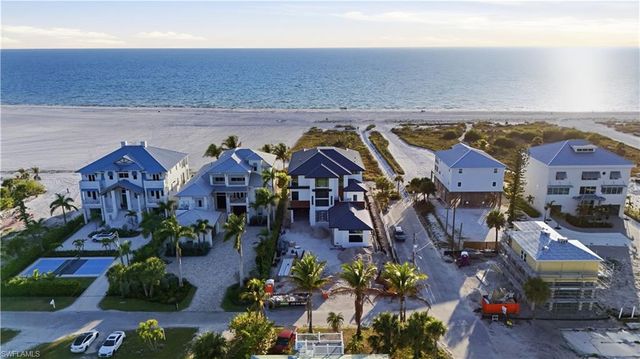 6100 Court ST, Fort Myers Beach, FL 33931