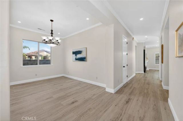 1563 E Via Mirasol, Fresno, CA 93730