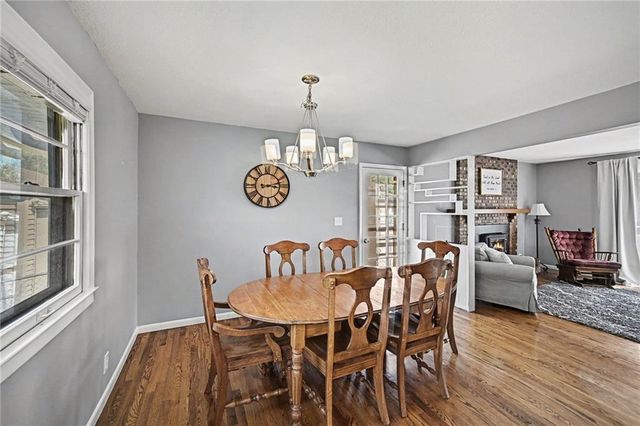 18104 E 27th Terrace S, Independence, MO 64057