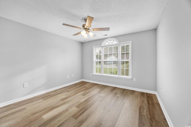 2705 Ivy Glen Dr., Conway, SC 29526