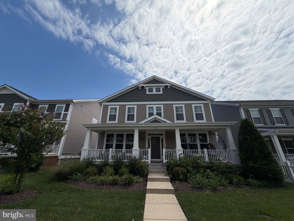 571 CRAB APPLE DR, Stafford, VA 22554