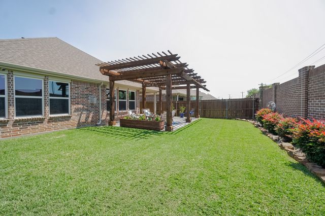 525 Yellowstone Drive, Celina, TX 75009