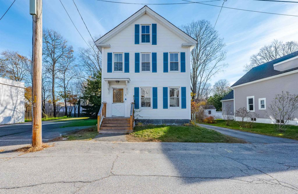 9 School Street, Exeter, NH 03833