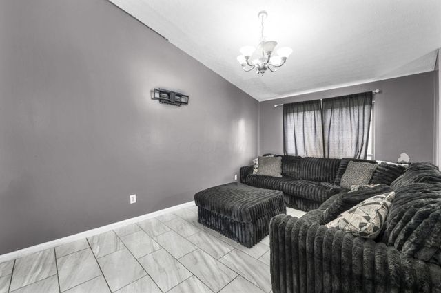 1027 Cypress Ridge Place, Columbus, OH 43228