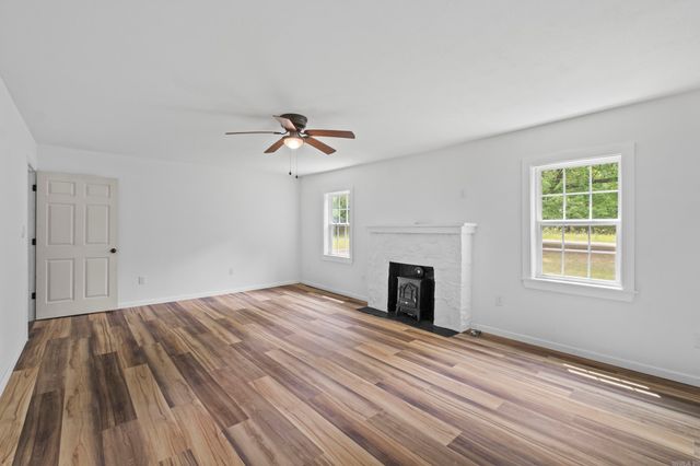 131 Keith Road, Searcy, AR 72143