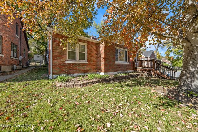 117 BOLTON DRIVE, Jefferson City, MO 65109